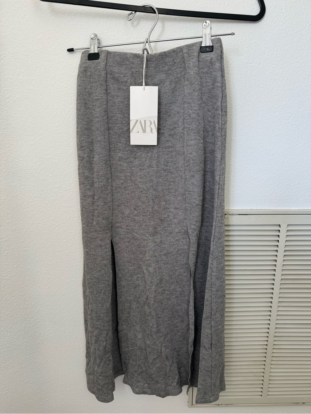 ZARA NWT Light Gray Maxi Knit Skirt with Front Slits